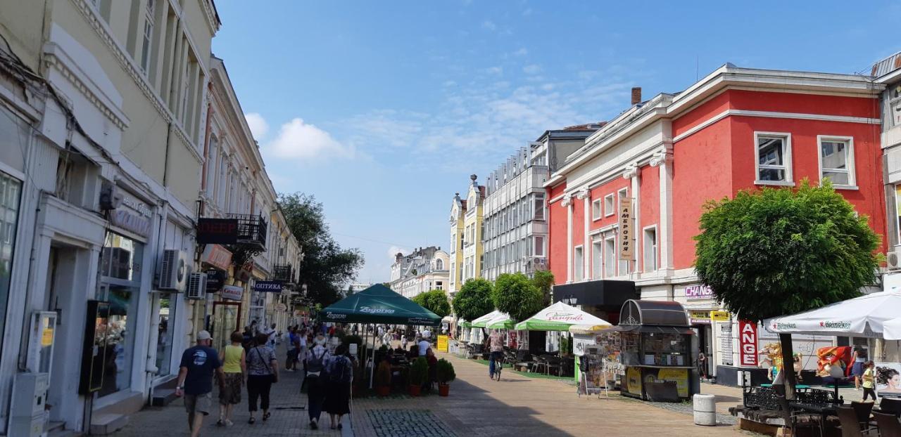Albert Guest House Русе Экстерьер фото