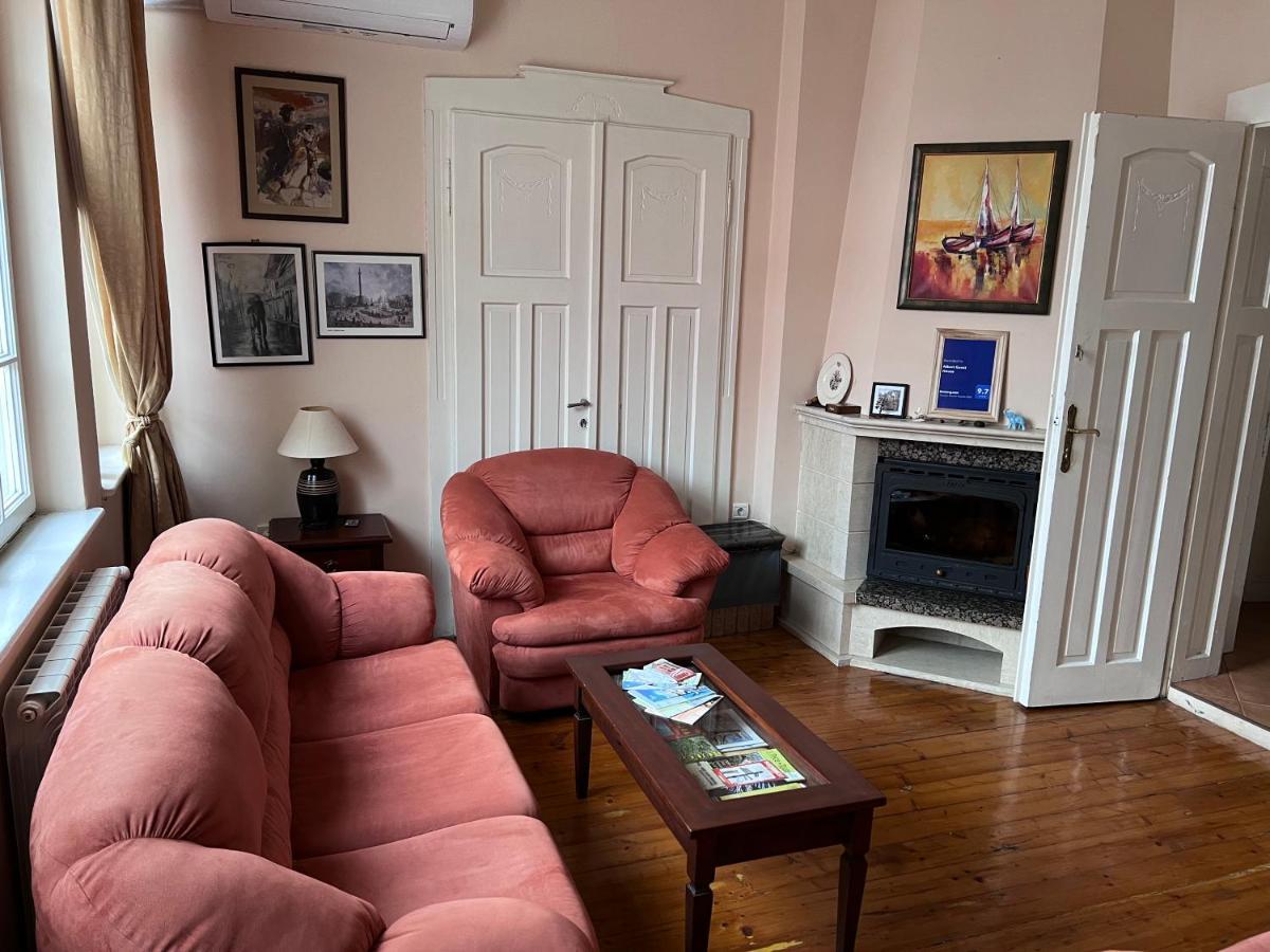 Albert Guest House Русе Экстерьер фото